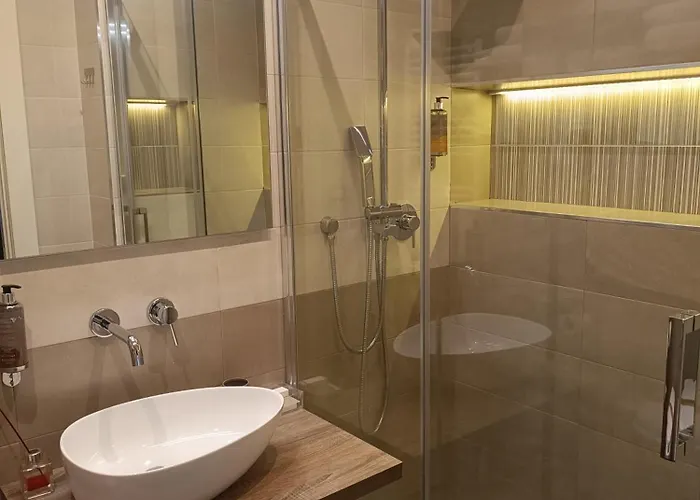 La Rosa Felice Bed & Breakfast